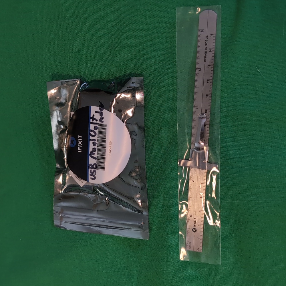IFIXIT USB Mini Voltmeter and 6 Inch Metal Ruler New
